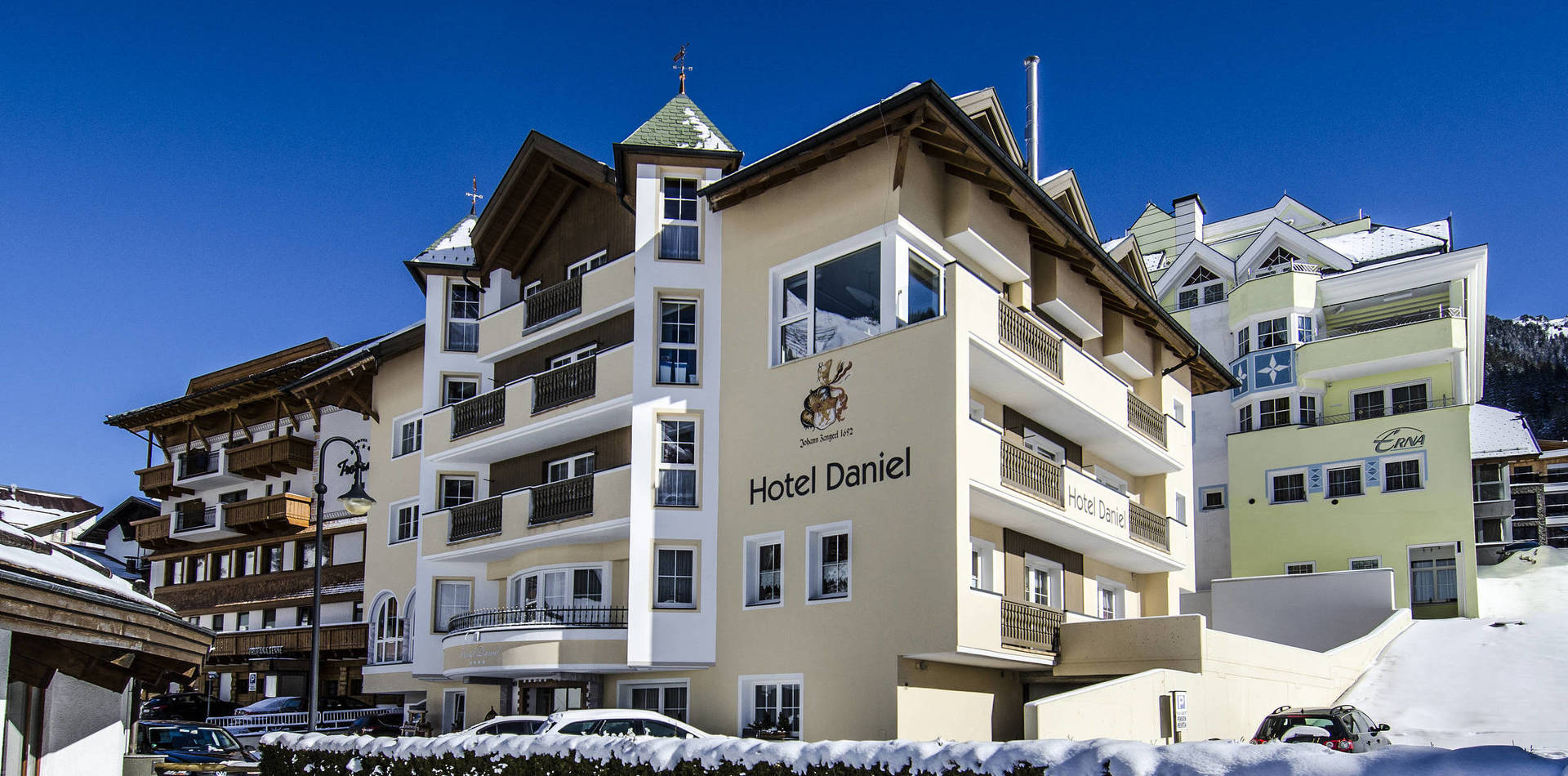 Hotel Daniel 4 Sterne Mitten Im Zentrum Von Ischgl